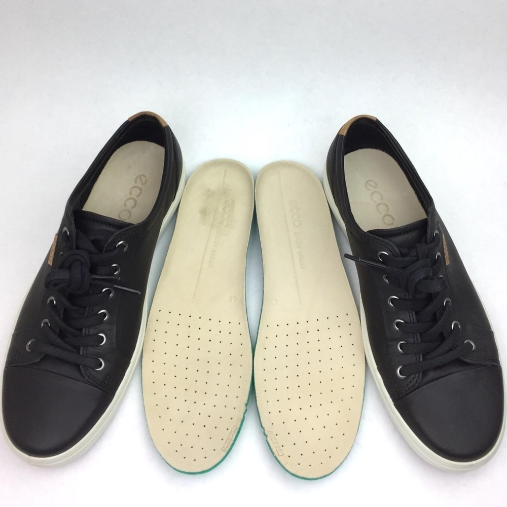 ECCO Soft VII Lace-Up Sneaker sz 8